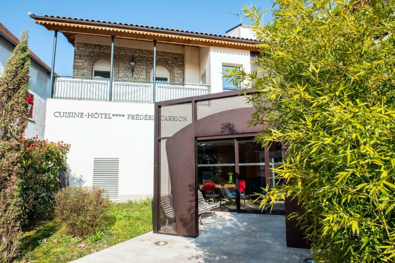 Hotel Spa Frederic Carrion Et Sa Table Gastronomique Viré Eksteriør bilde
