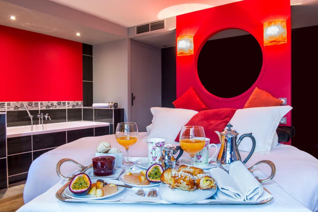 Hotel Spa Frederic Carrion Et Sa Table Gastronomique Viré Eksteriør bilde
